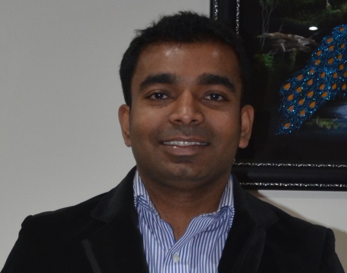 Dhinesh Sivananthan Dhinesh Sivananthan