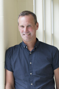 Dr. Chris Watling portrait Dr. Chris Watling portrait
